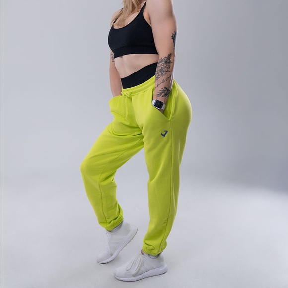 Neon jogger hoodie set Violatethedresscode - Picture 5 of 9